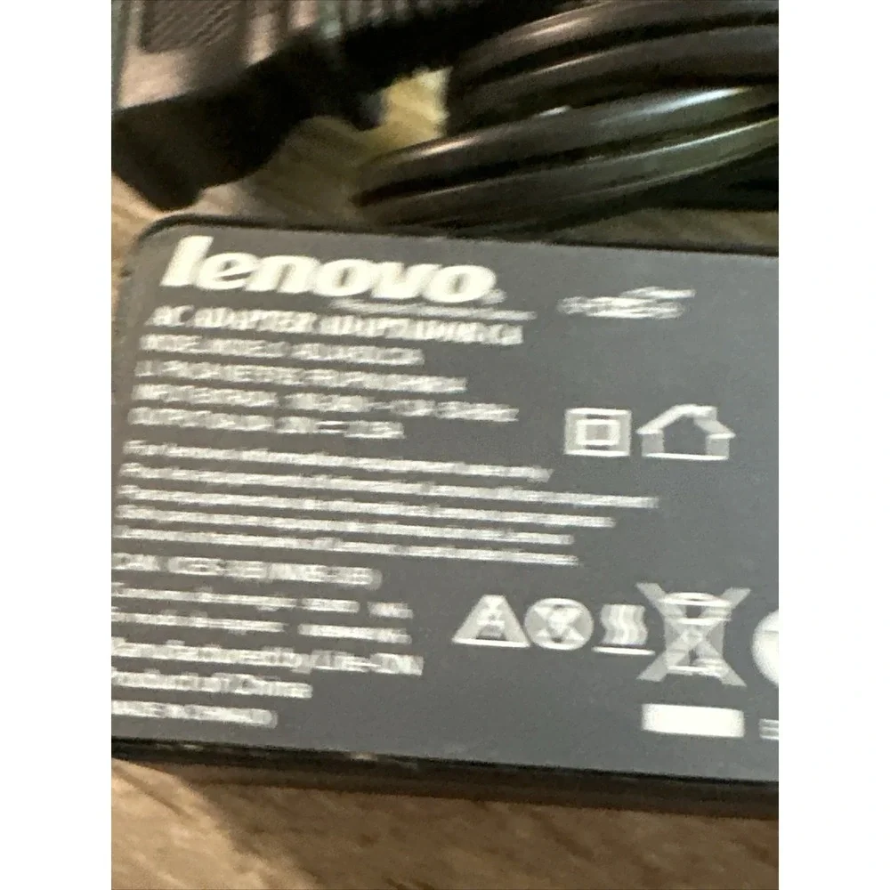 Lenovo 45W AC Adapter ADLX45DLC2A 20V 2.25A Slim Tip Power Supply 00HM614 Black